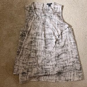 Women’s sleeveless blouse